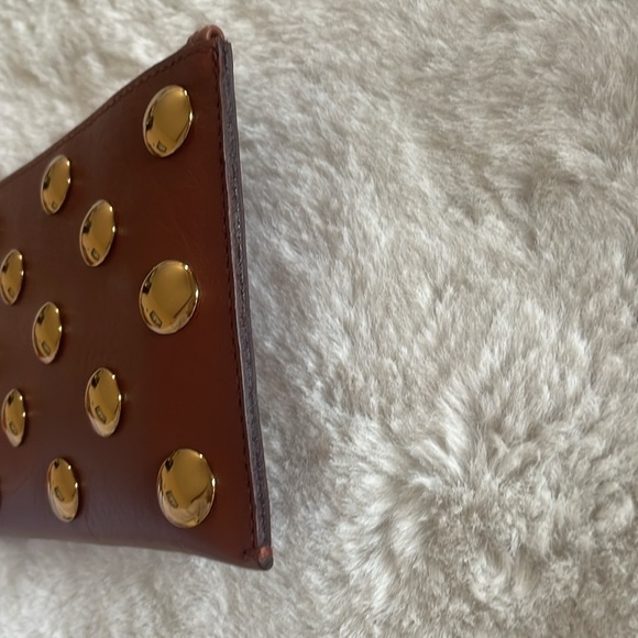 NWT Madewell The Pouch Clutch Leather Studded in Soft Mahogany - Picture 7 of 9